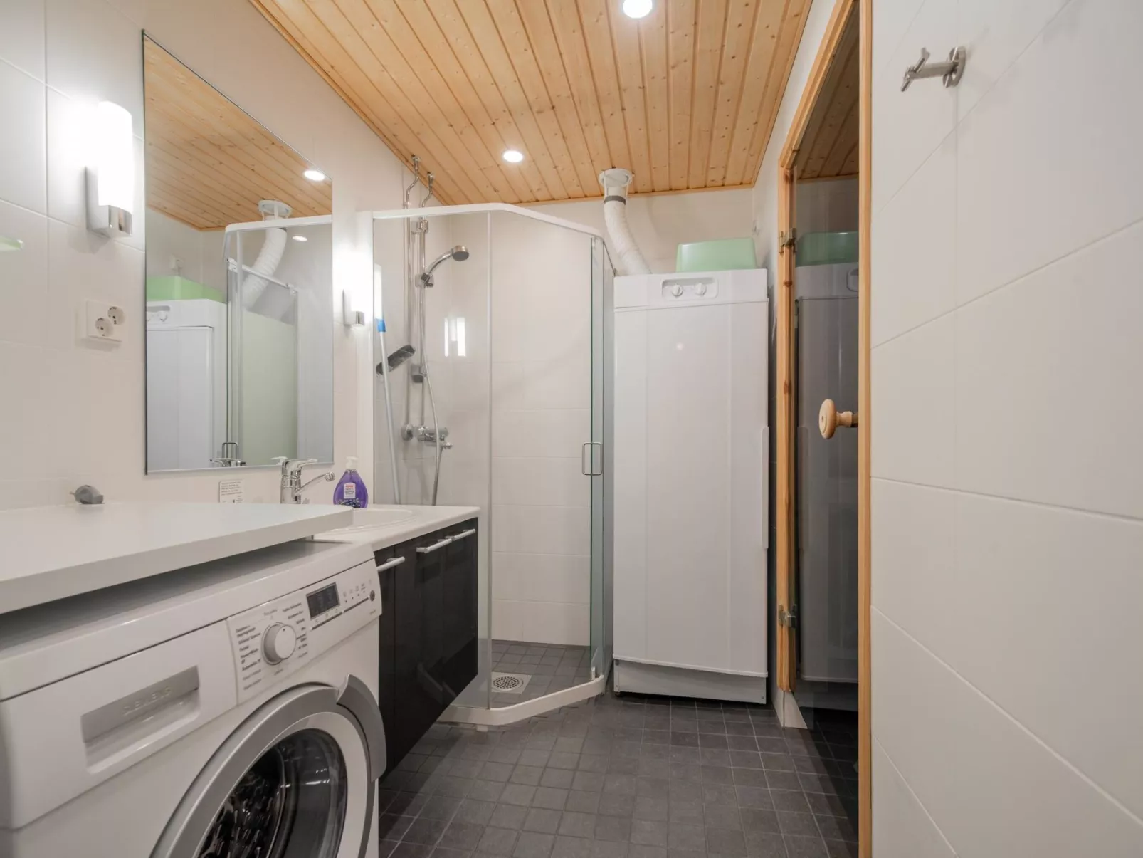 Nordic chalet 9411-Dedans