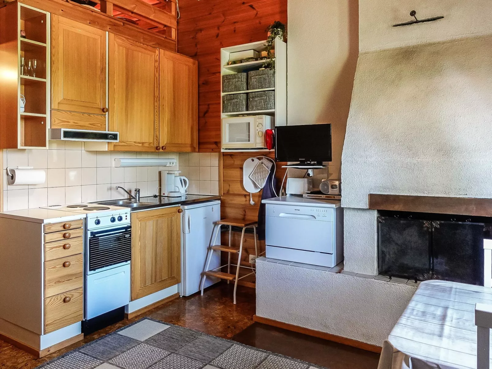 Lupposyöte b1-Inside