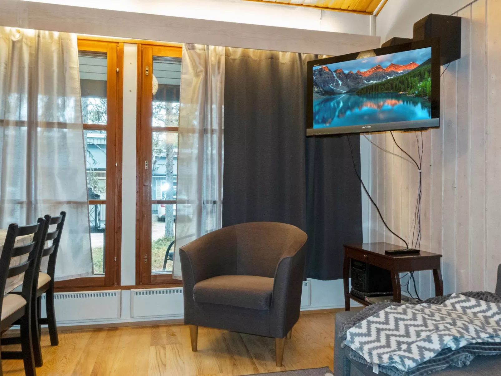 Riekonraito a1-Inside