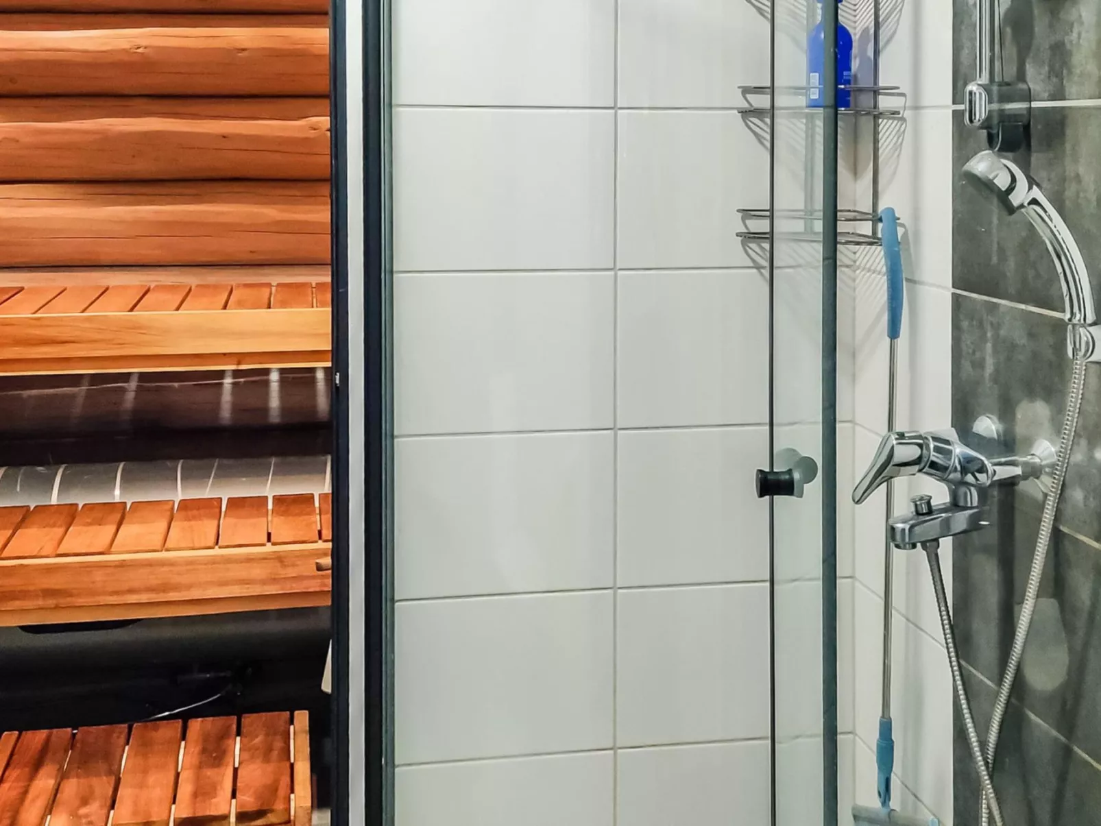 Vahtamantie 8 b-Dedans