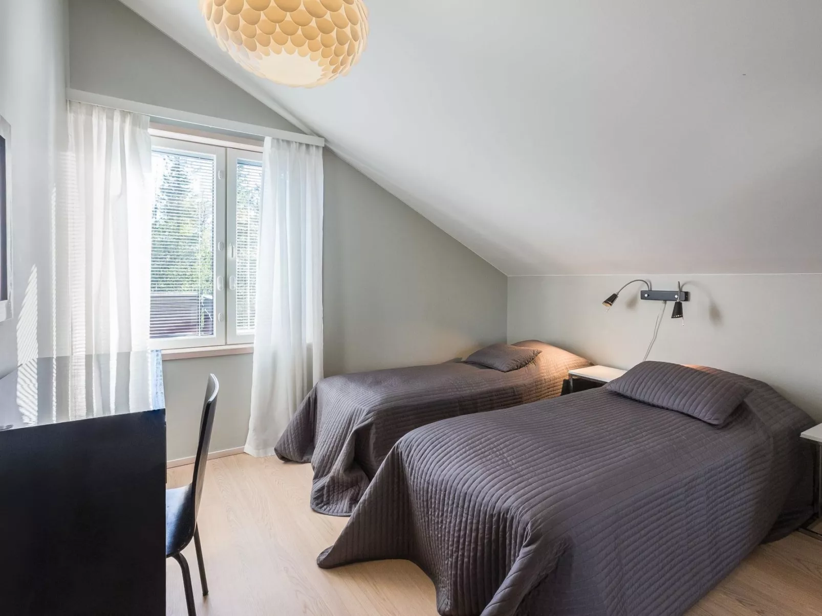 Levin stara c 15-Drinnen