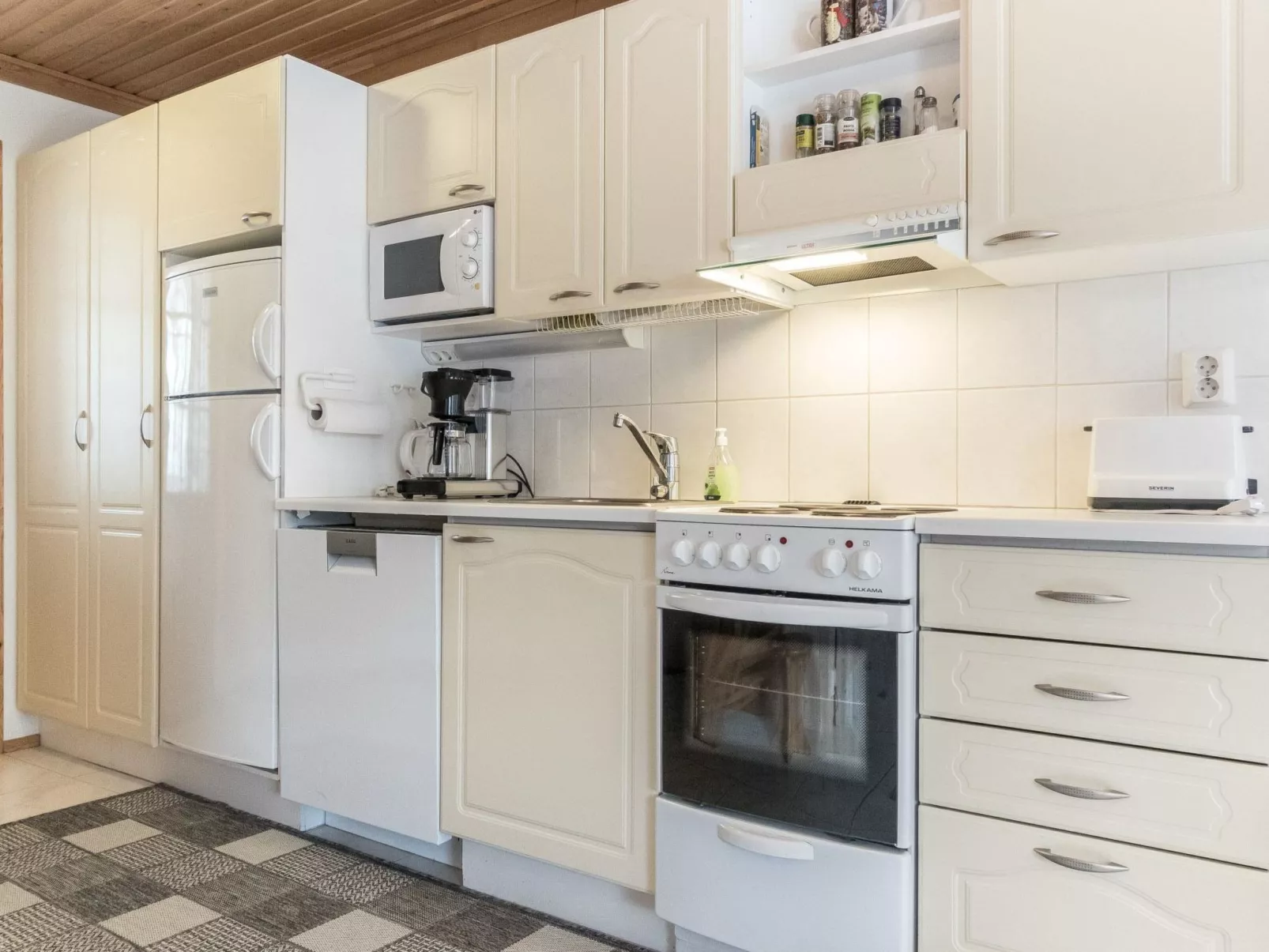 Poropailakka 1-Dedans