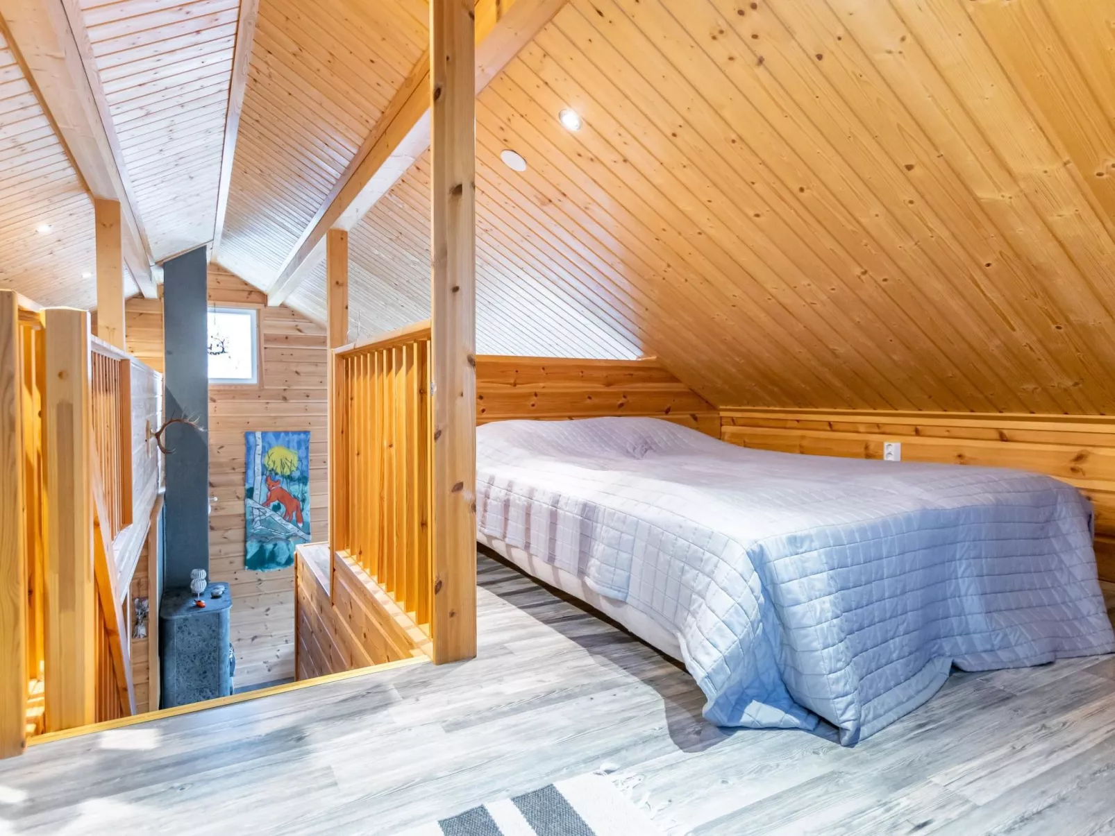 Tunturikettu-Drinnen