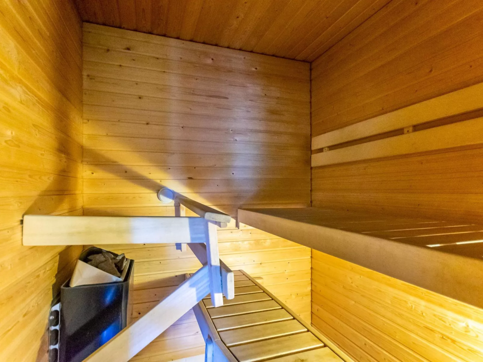 Urupää c 13-Dedans