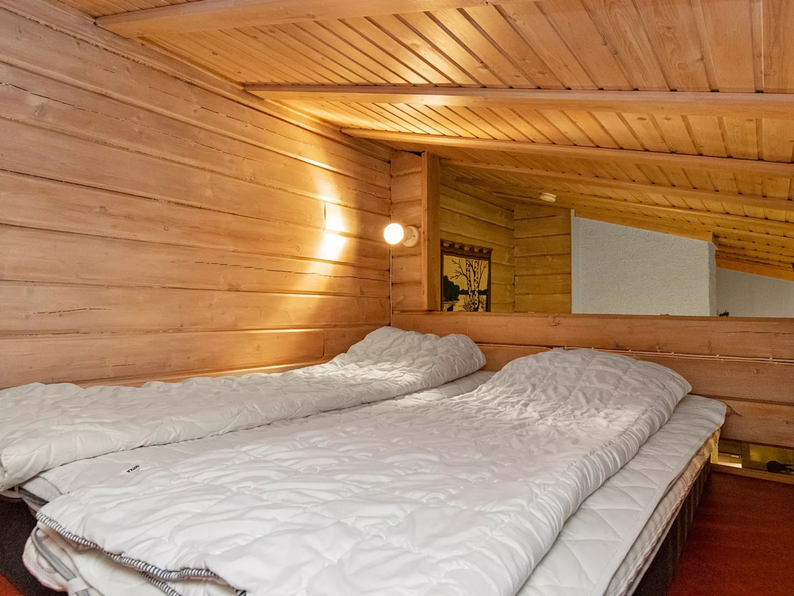 Pökkömaja b-Dedans