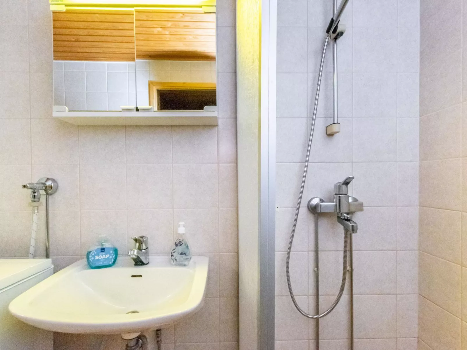 Teerenpesue e 38-Inside