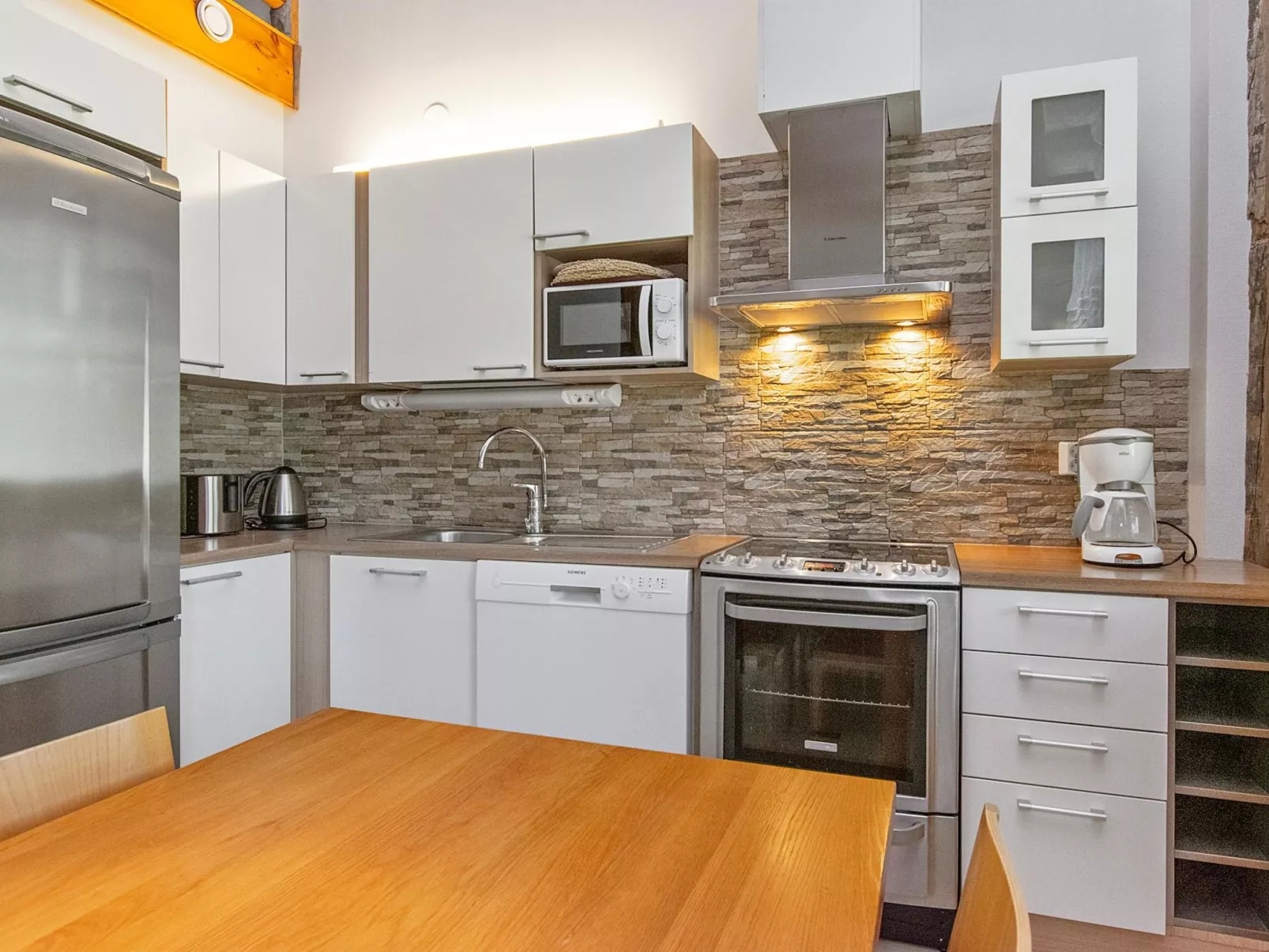 Nilikuru c 6-Drinnen