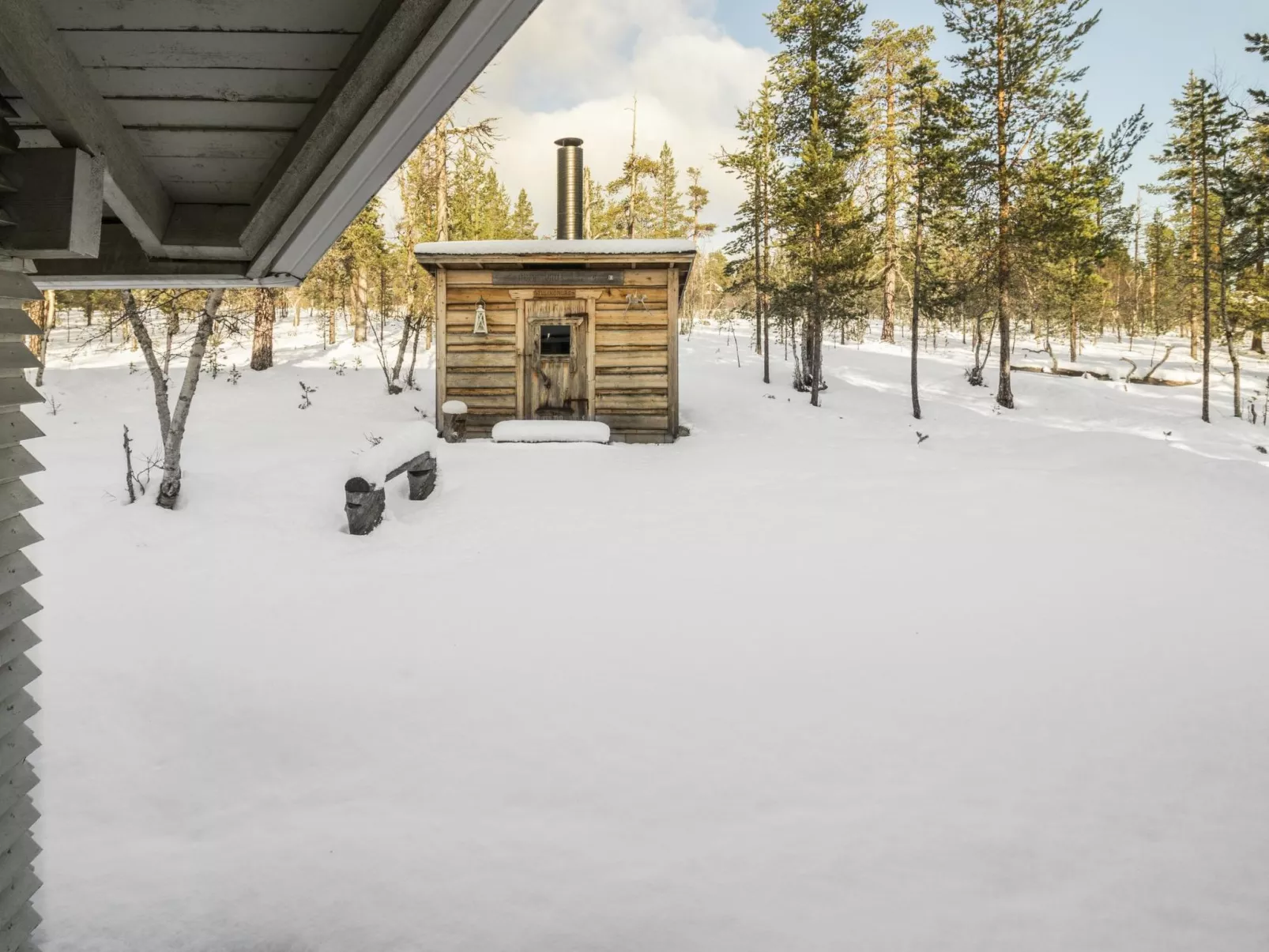 Kuksatie 8 b-Drinnen