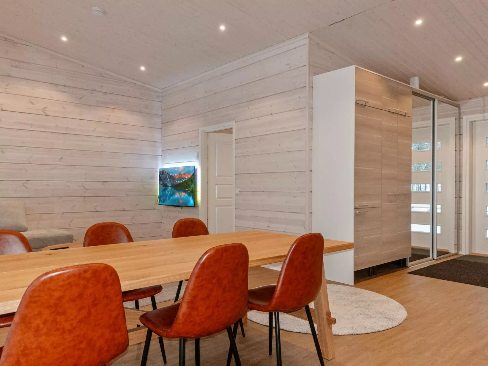 Villa paadari-Drinnen