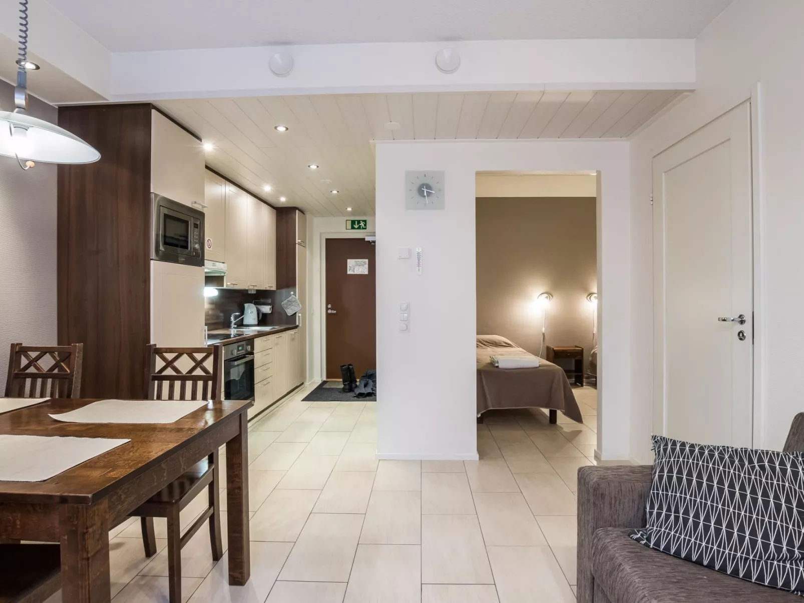 Yllästar 3 as 605-Drinnen