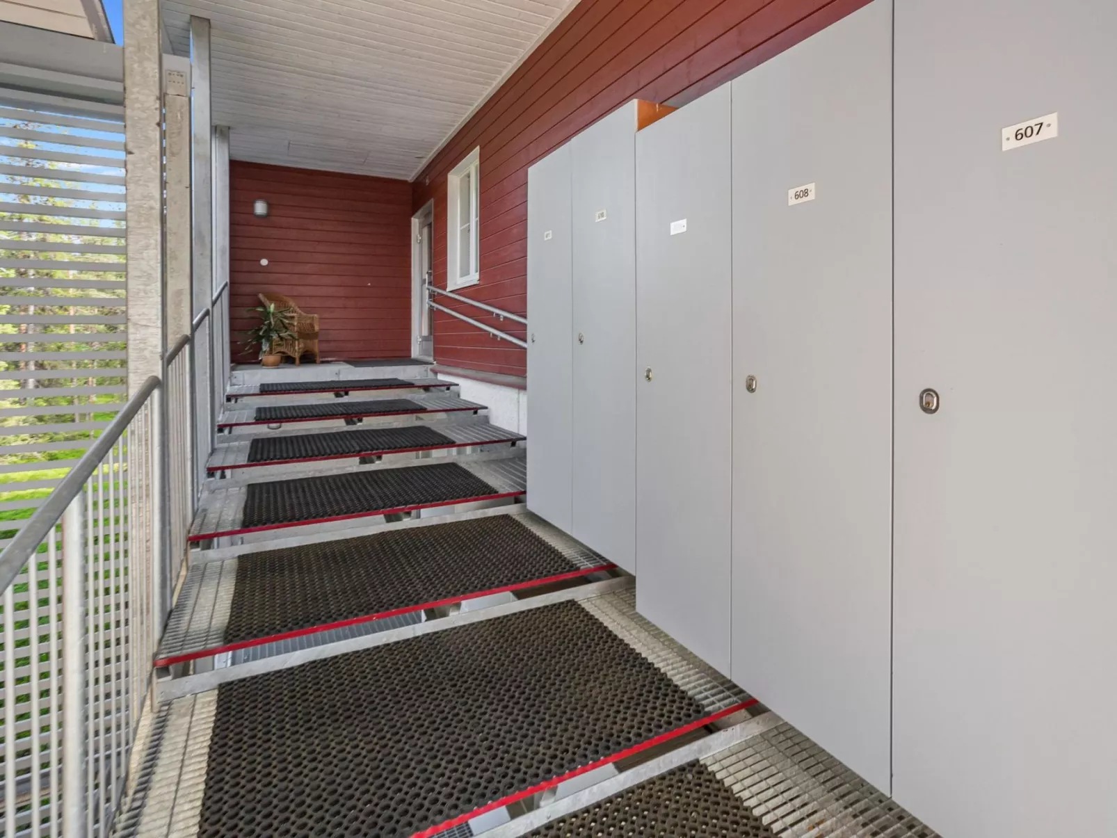 Yllästar 3 as 616-Drinnen