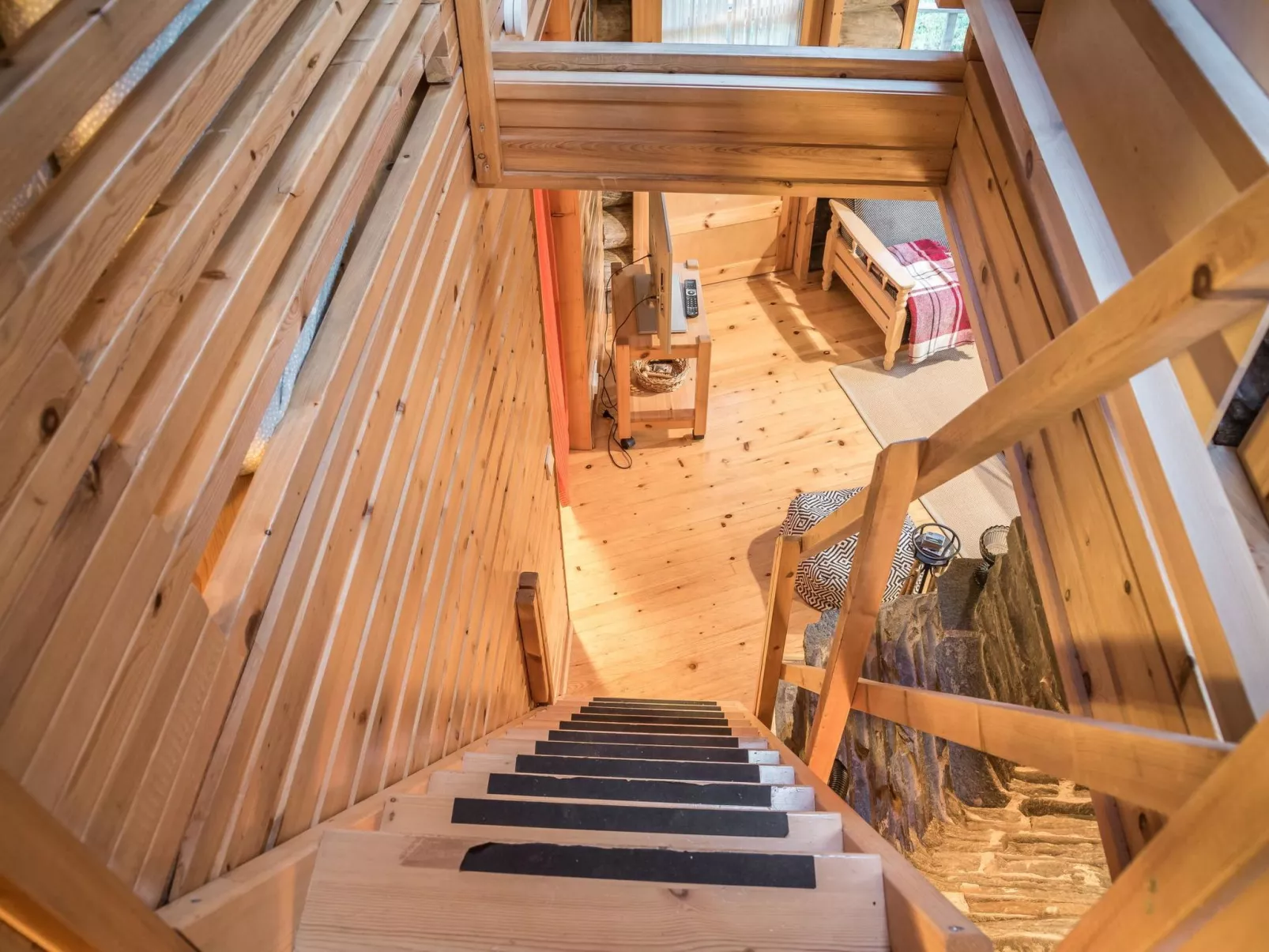 Ylläsparit as. 2-Drinnen