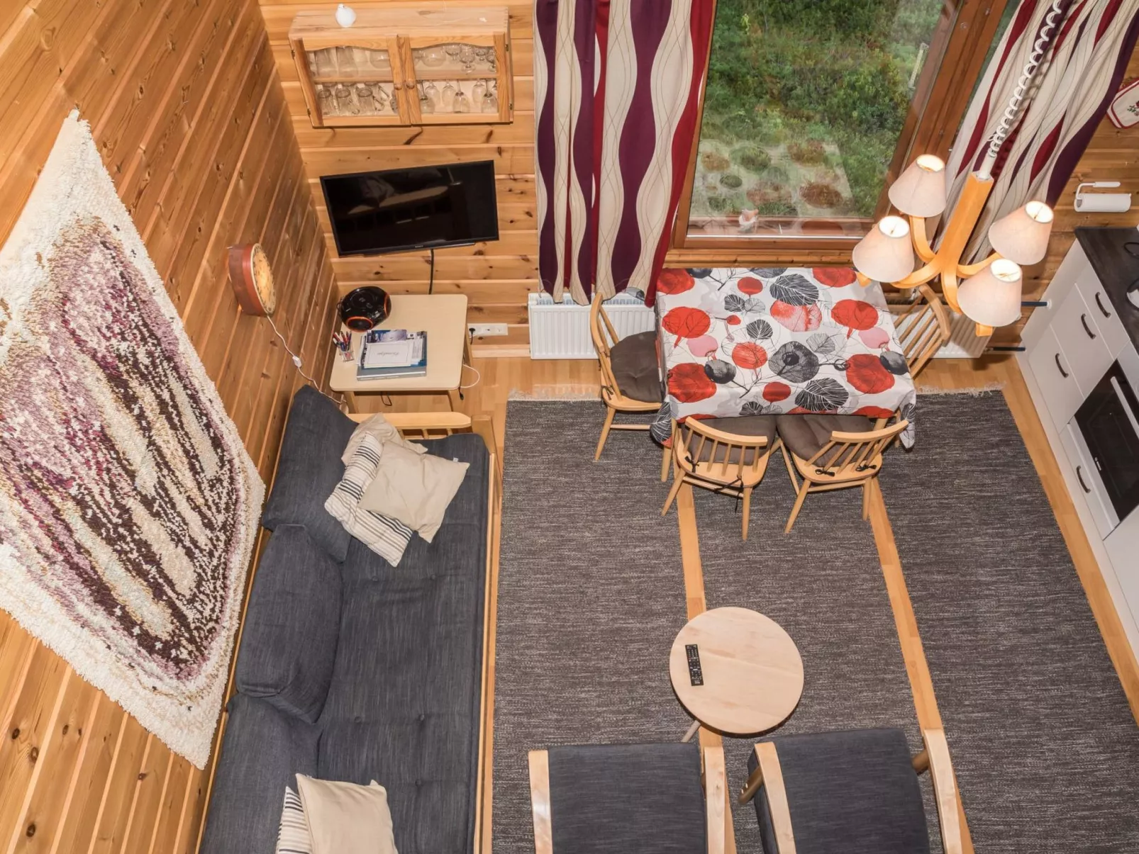 Lähikaltio 316-Inside