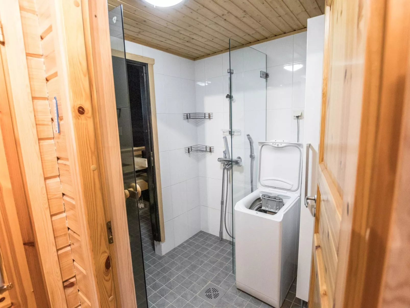 Vaskoolihippu a-Inside