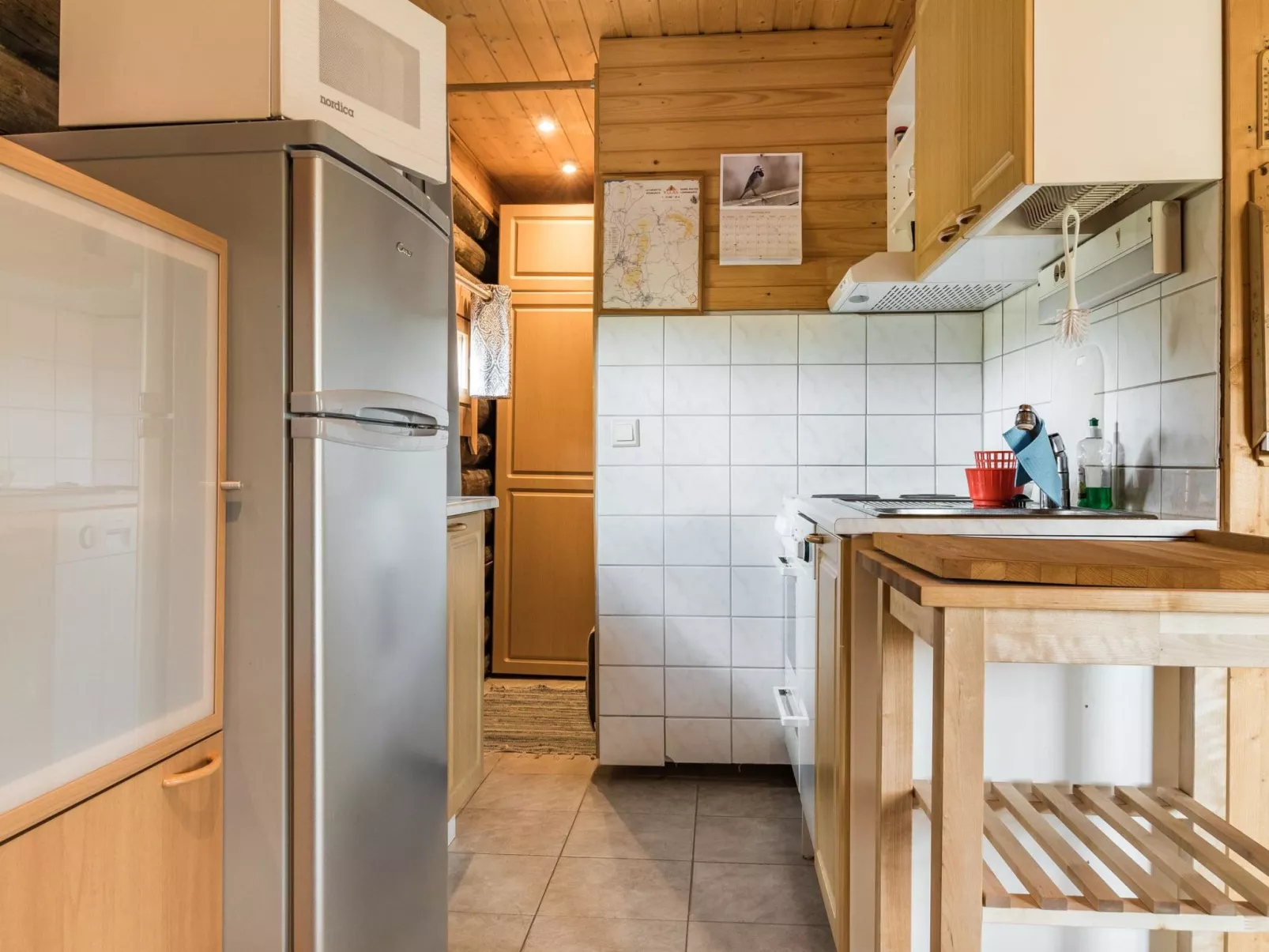 Tievatupa 1, isompi-Drinnen