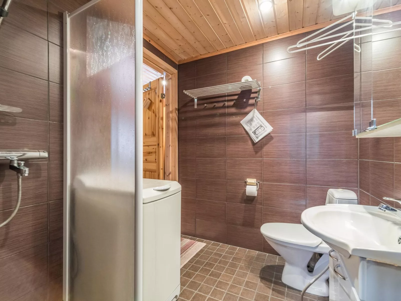 Ylläs outa 1-Dedans