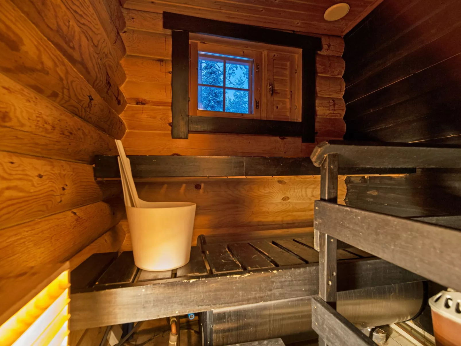 Felixinpolku 2-Dedans