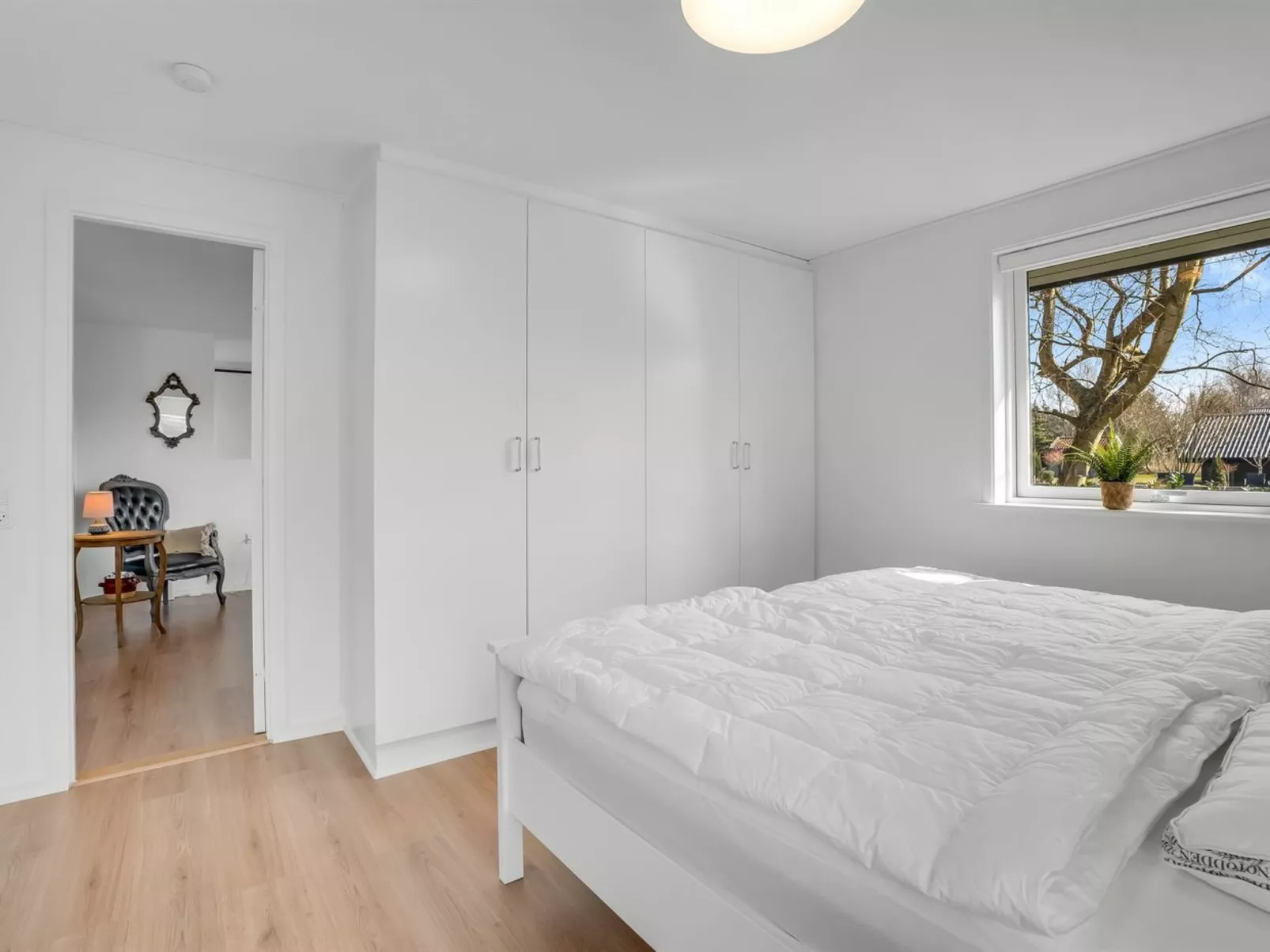 "Hane" - 750m from the sea-Inside