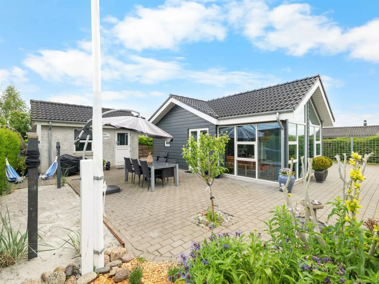 "Arnulfuer" - 100m from the sea-Dehors