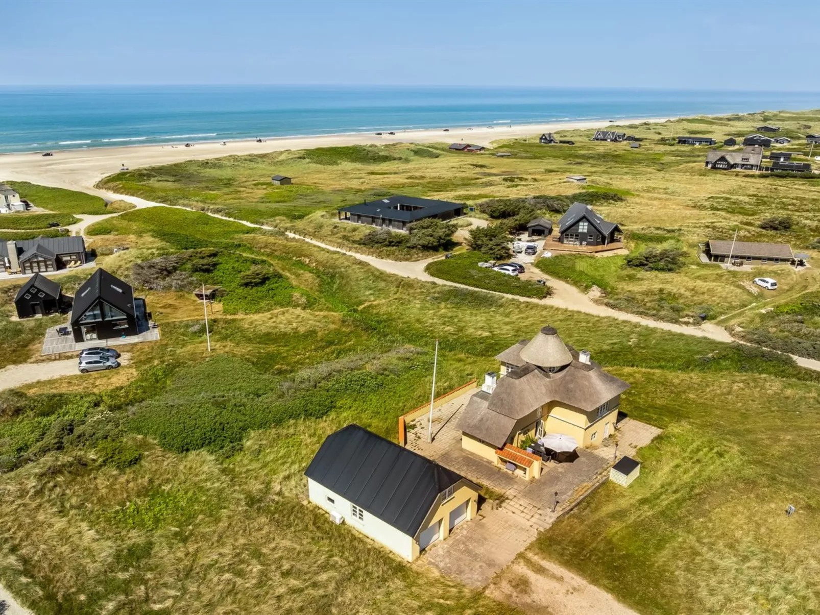 "Amina" - 200m from the sea-Draußen