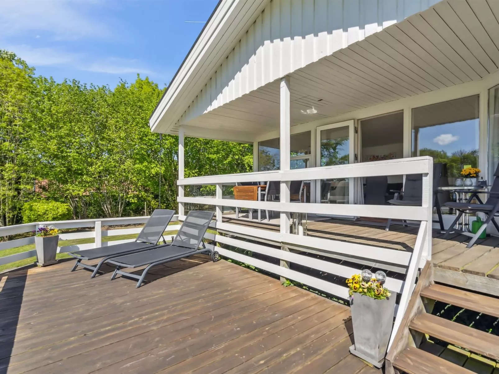 "Conradine" - 600m from the sea-Outside