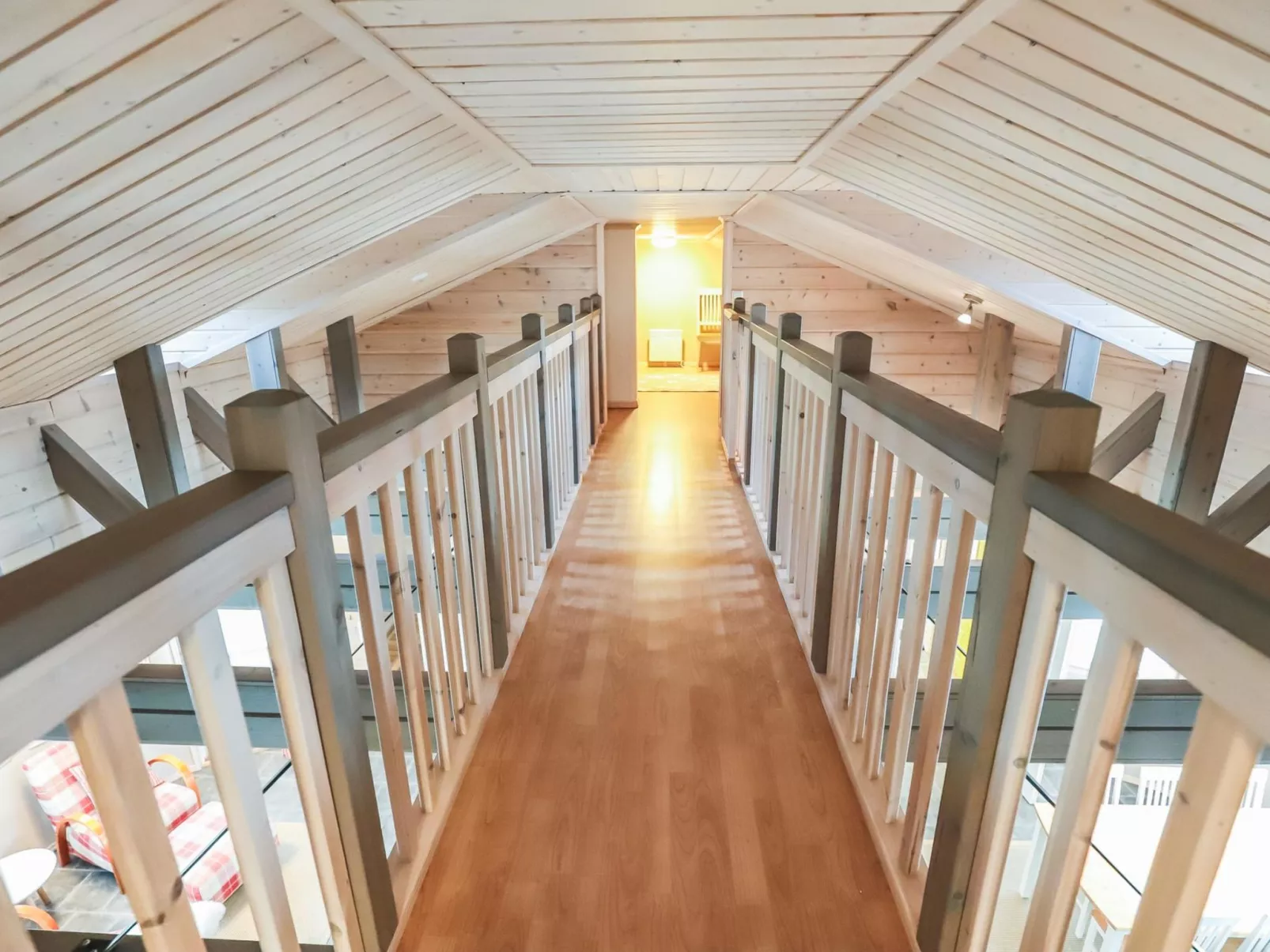 Rukan taikavuosselin helmi 8 b-Inside