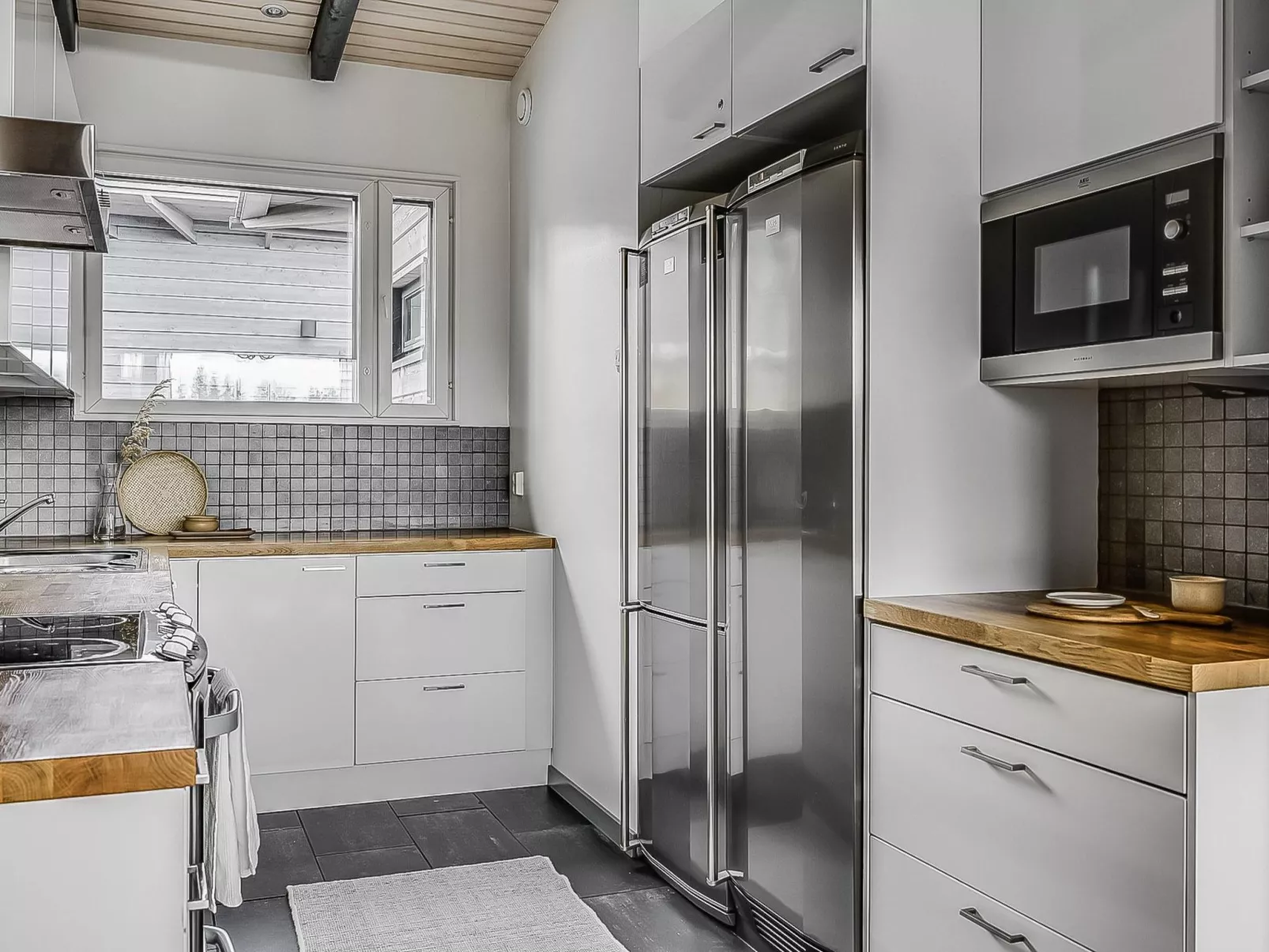 Rukavuorenhuippu 23 b-Dedans