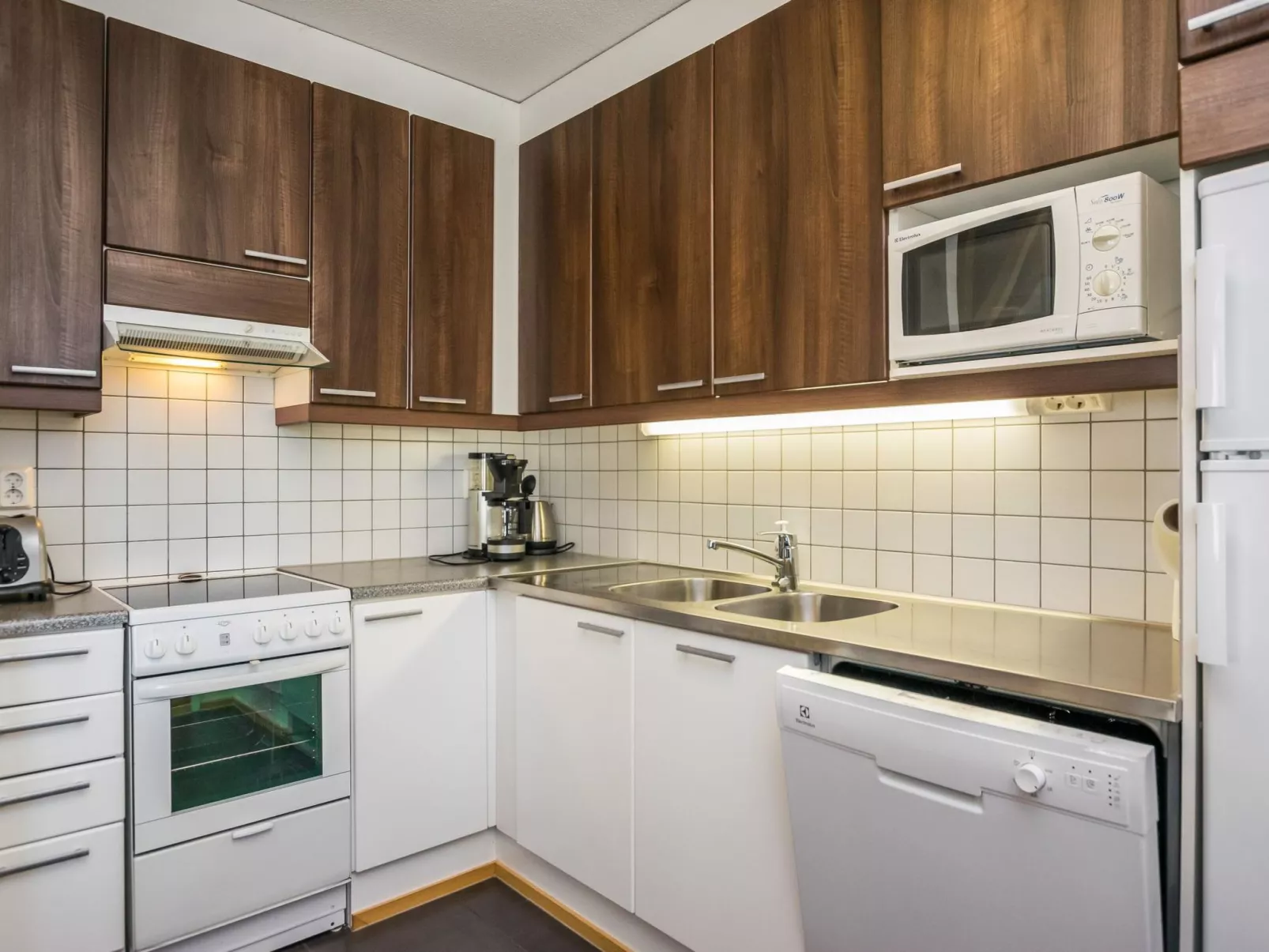 Kesä-iikka c6-Inside