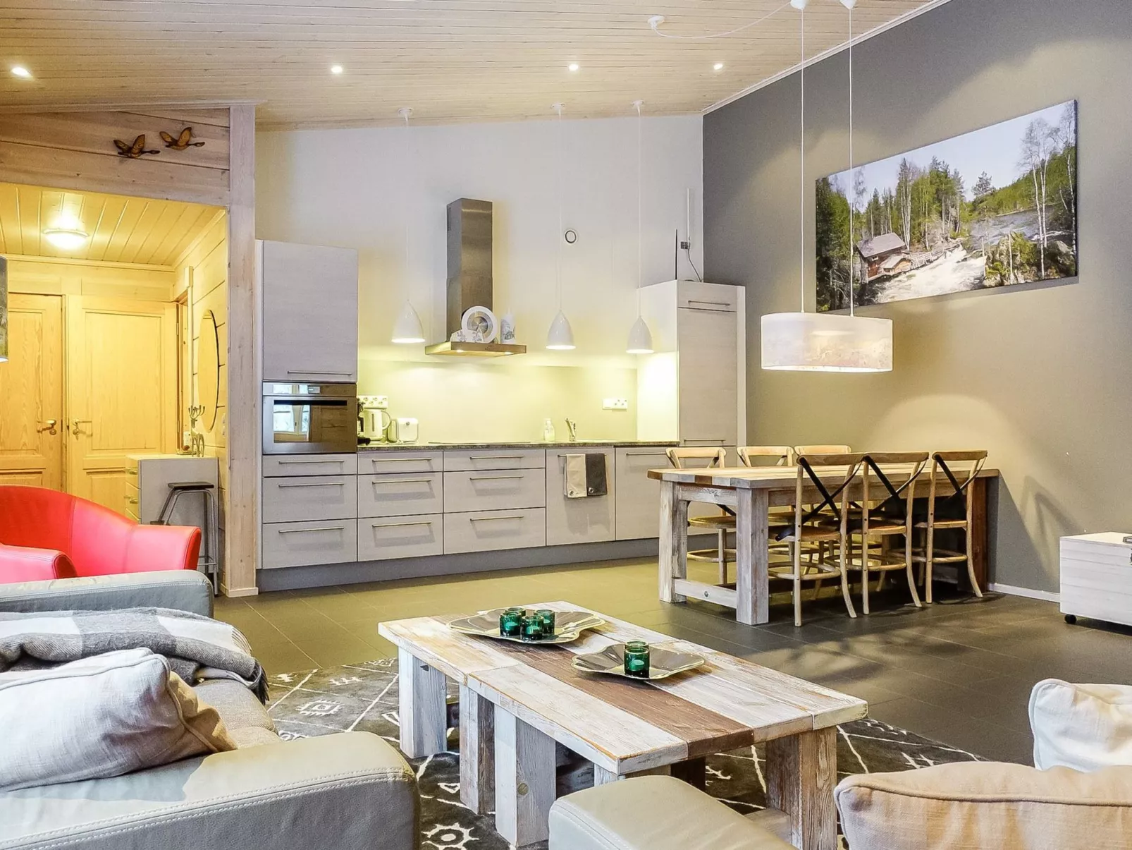 Sallan panparkstie 14 b-Dedans