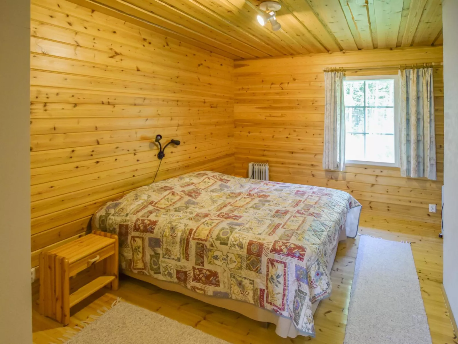 Sieralahden lomakylä, mökki 2-Dedans