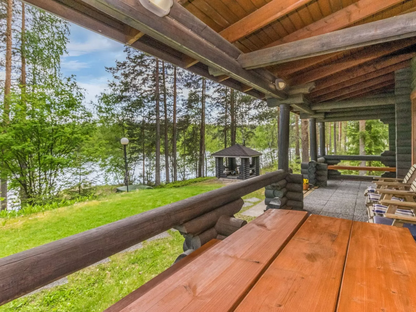 Lohi, cjoe237 a-Inside