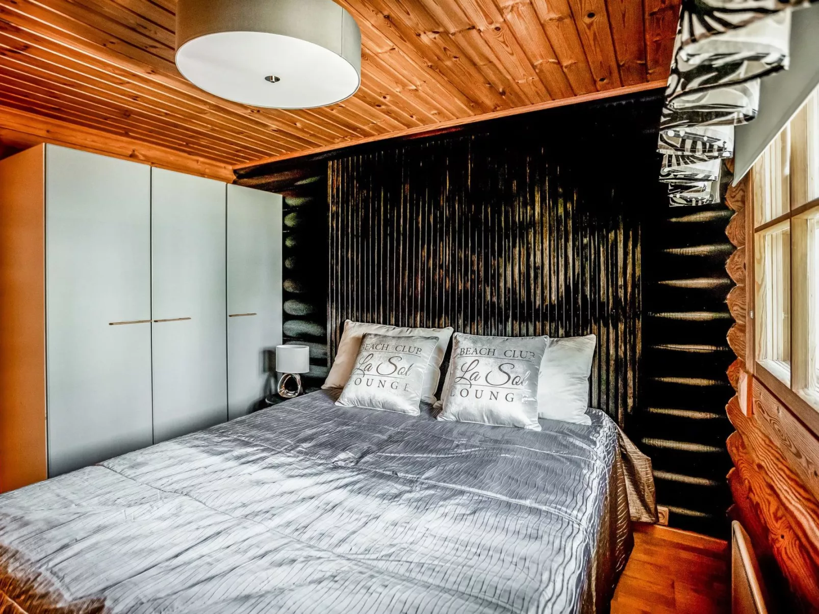 Kolin vernetti 3-Drinnen