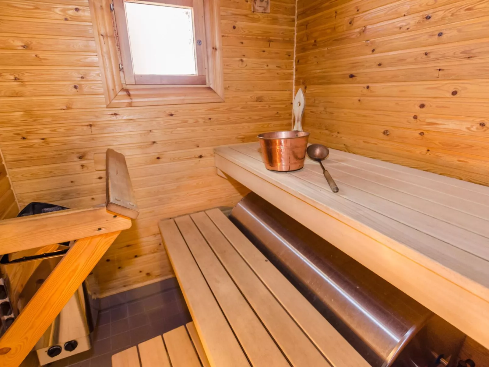 Karjalan heili 17-Dedans