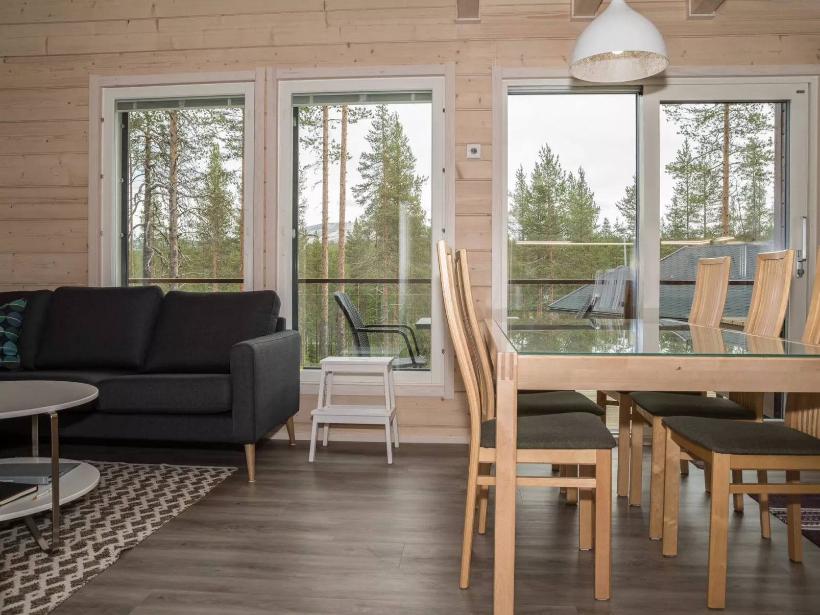 Äkäsmartti b-Dedans