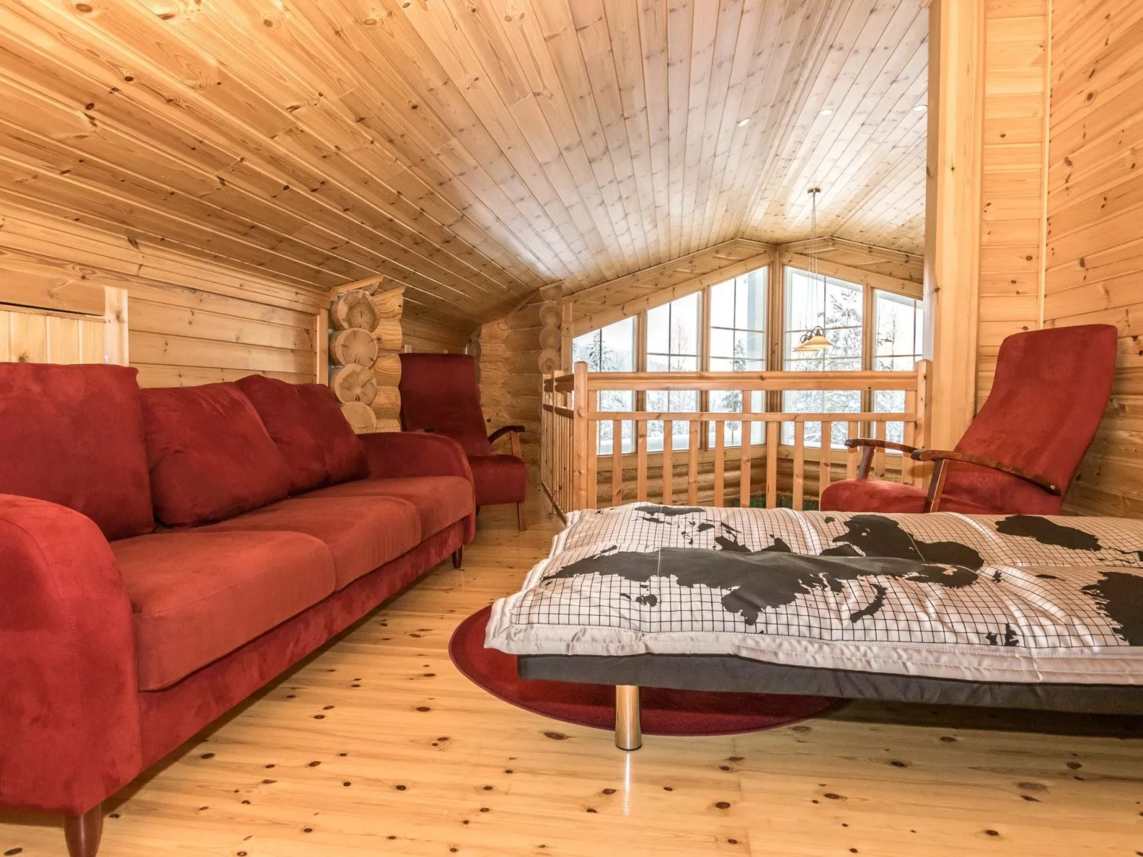 Aurinkoinen hirsimökki-Dedans