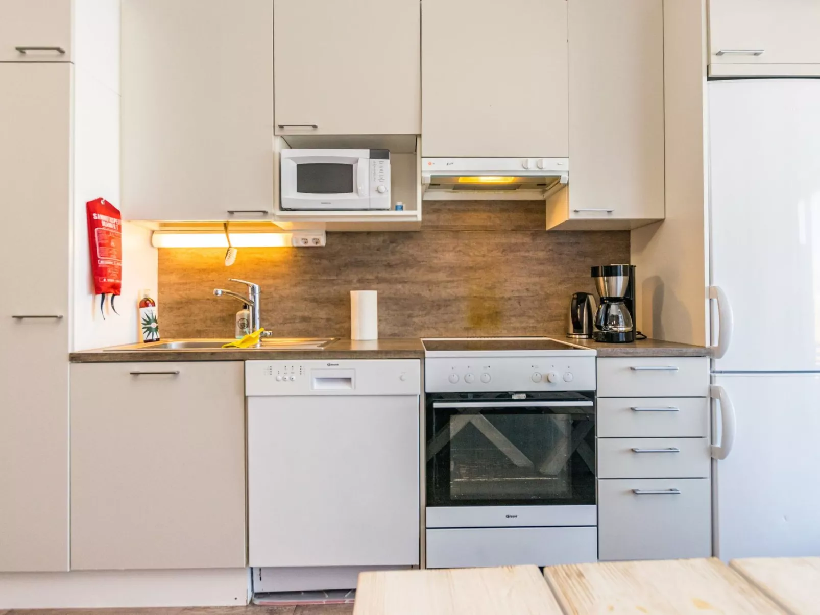 Skivillas 78 ukkohalla (1)-Dedans