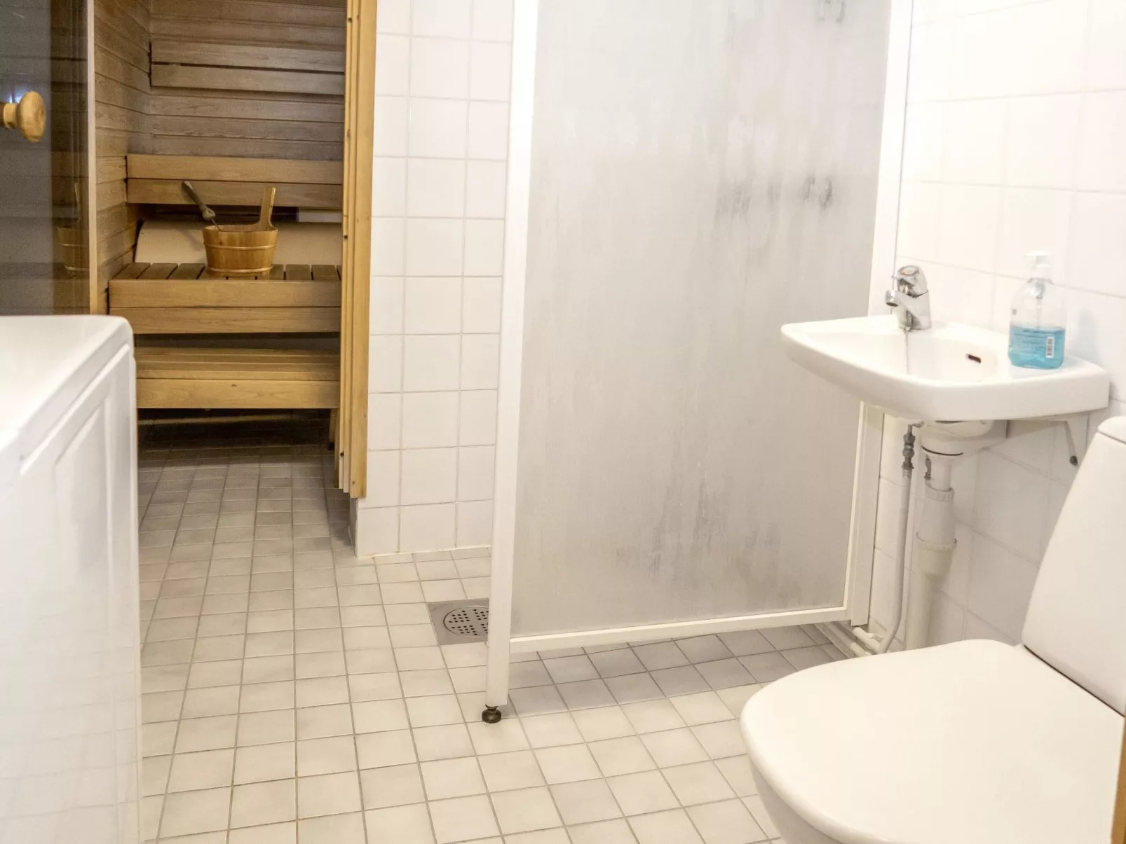 Kelokaltiokylä 16-Inside