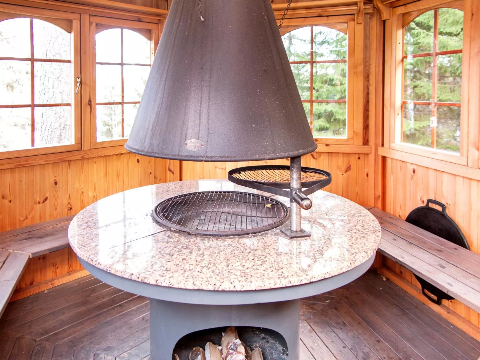 Kelosyväri 17-Dedans