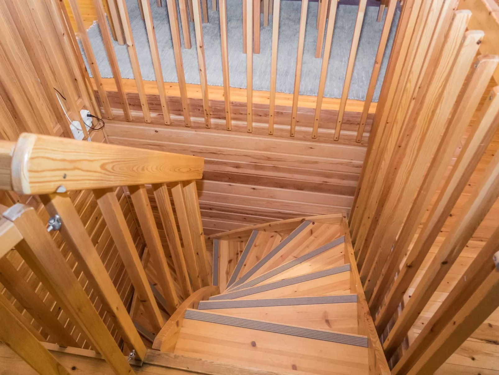 Rukanpesä 2b-Dedans