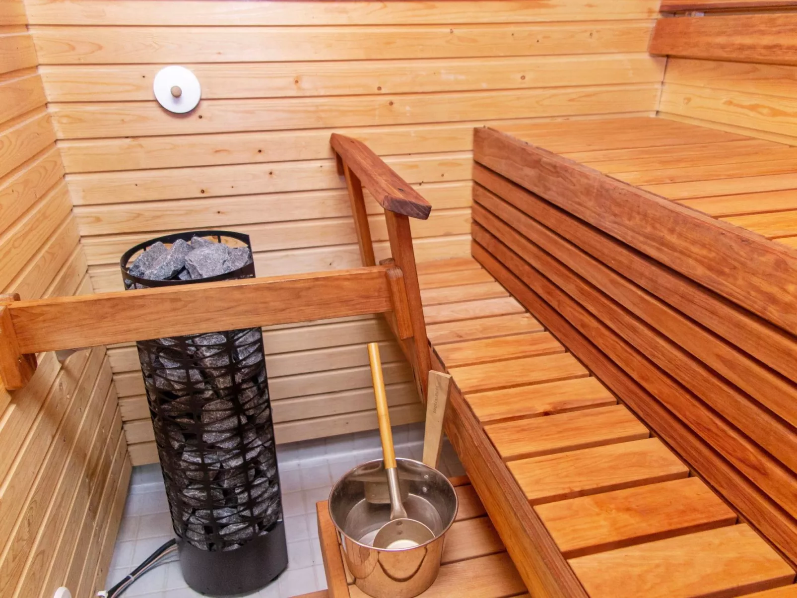 Alppitalo sinitähti 9 as 1-Dedans