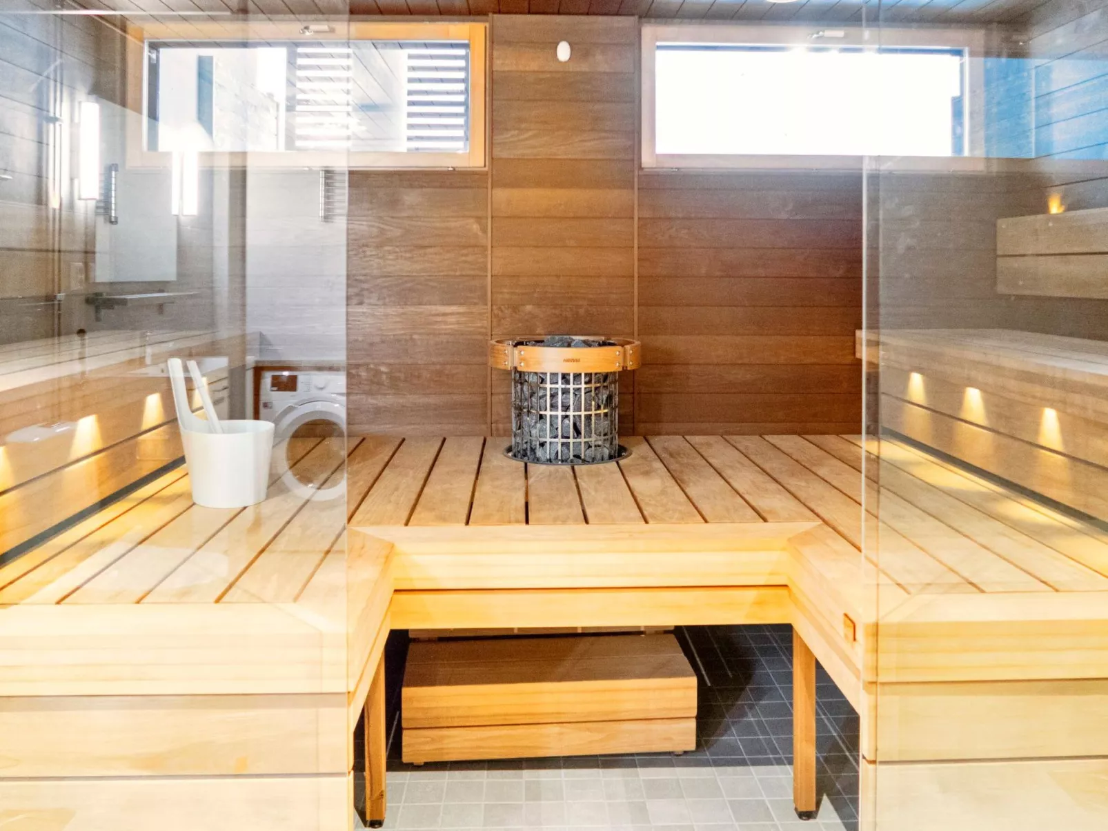 Rukakylän helmi-Dedans