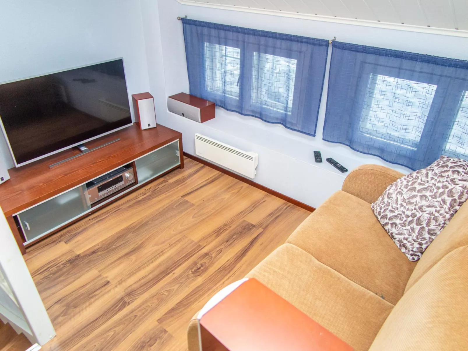 Tahkonkallio 34 a-Inside