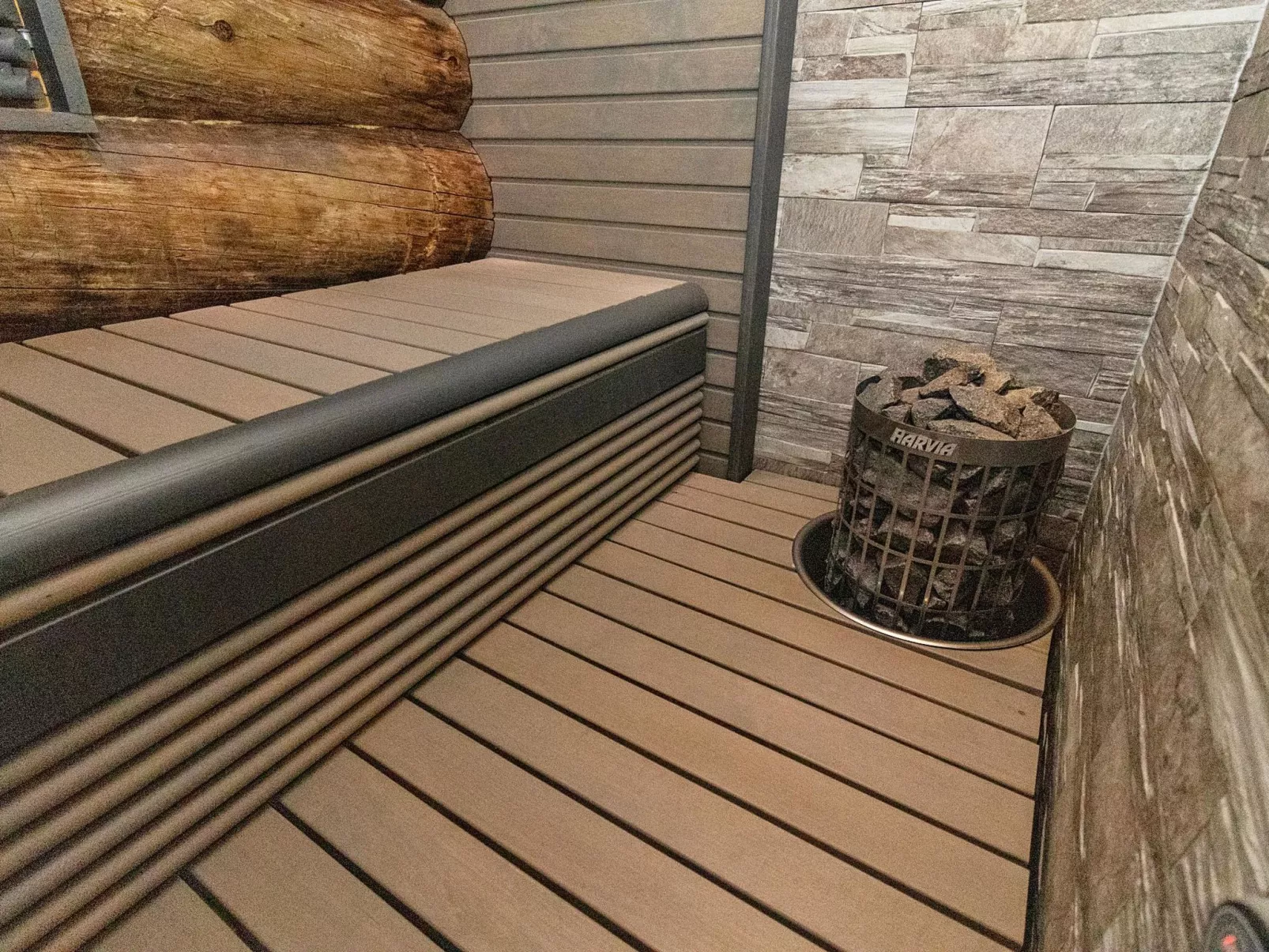 Agenttimajat 2-Dedans