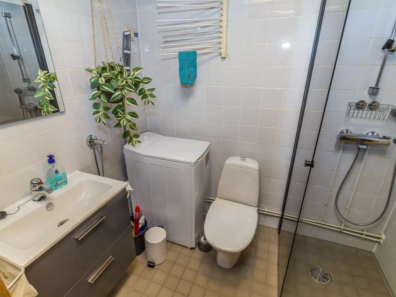 Rukaköngäs 27-Drinnen