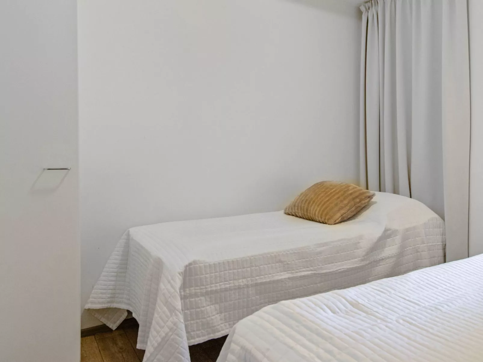 Skivillas 47 ukkohalla (a8)-Dedans