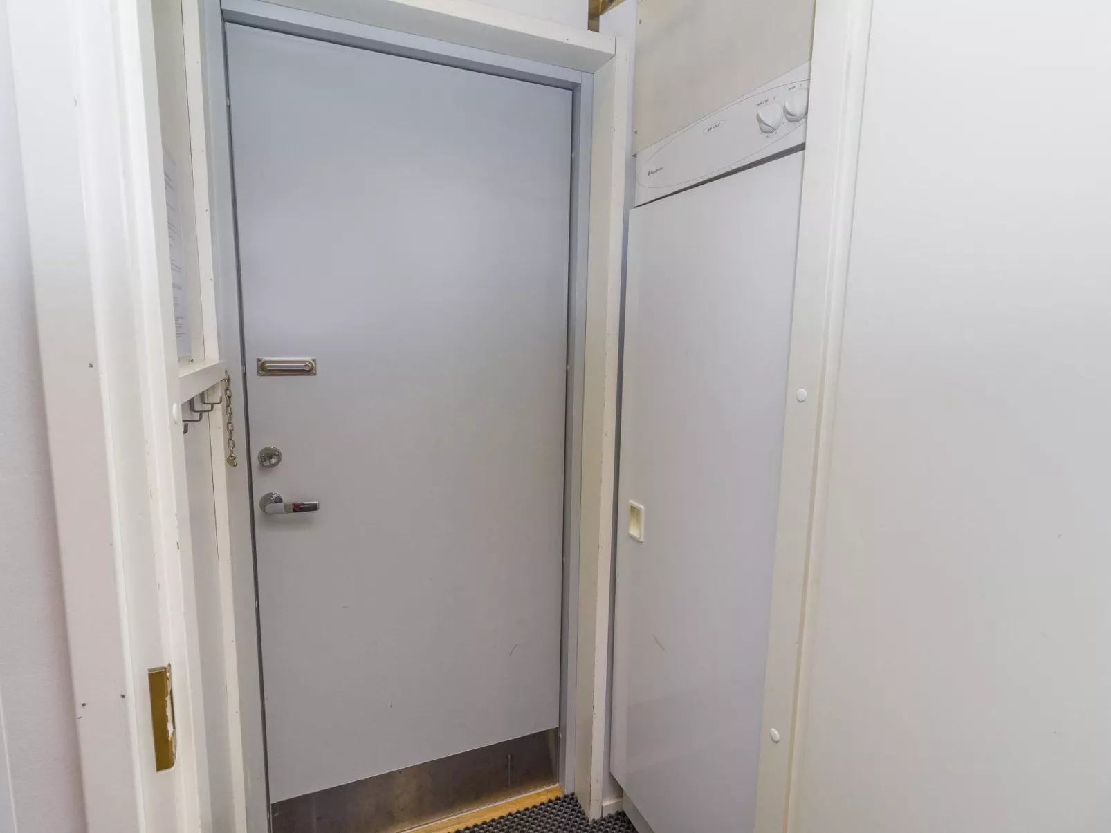 Vuosselin helmi b21-Dedans