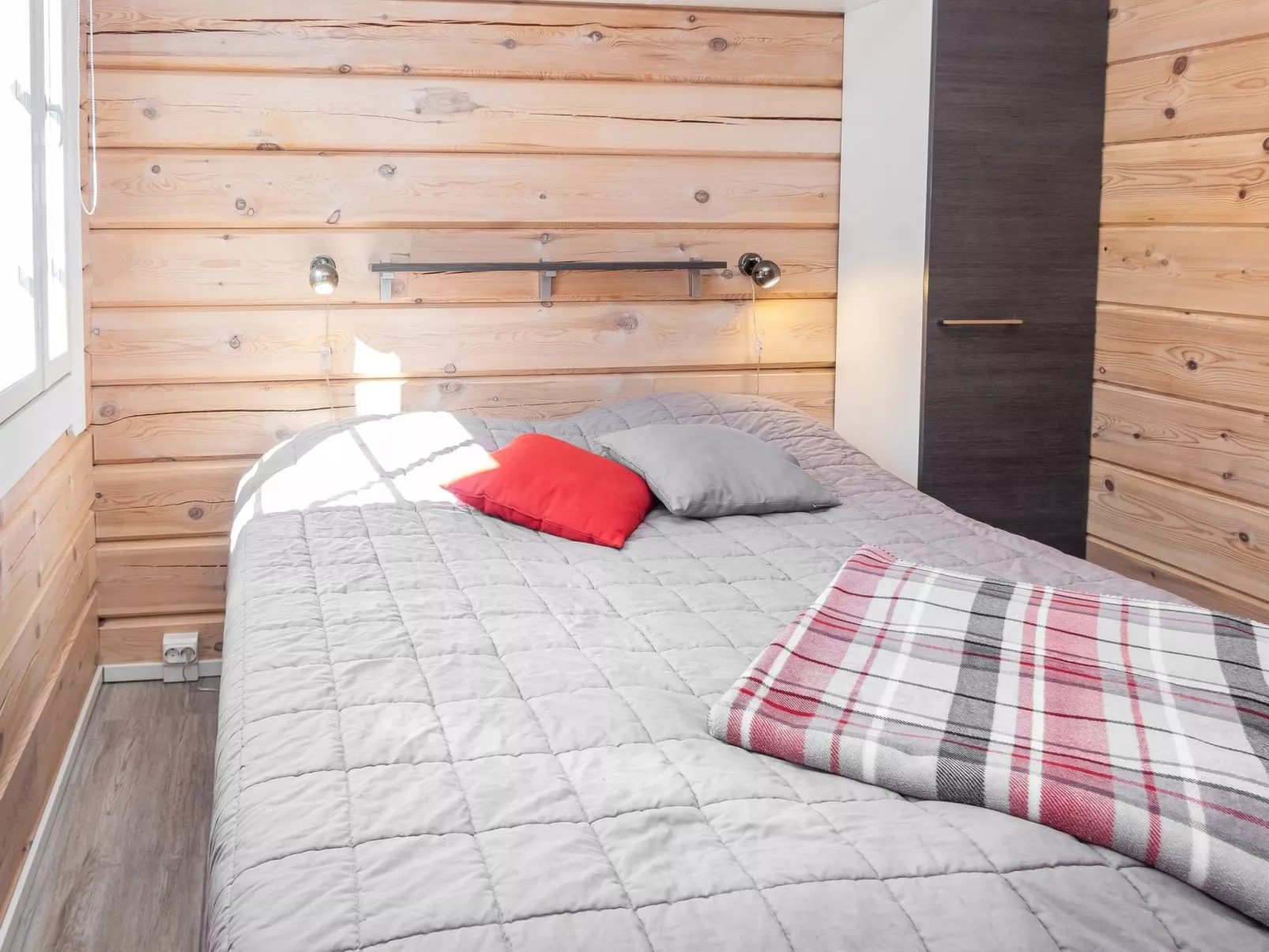 Kiehtäjän lahti-Drinnen