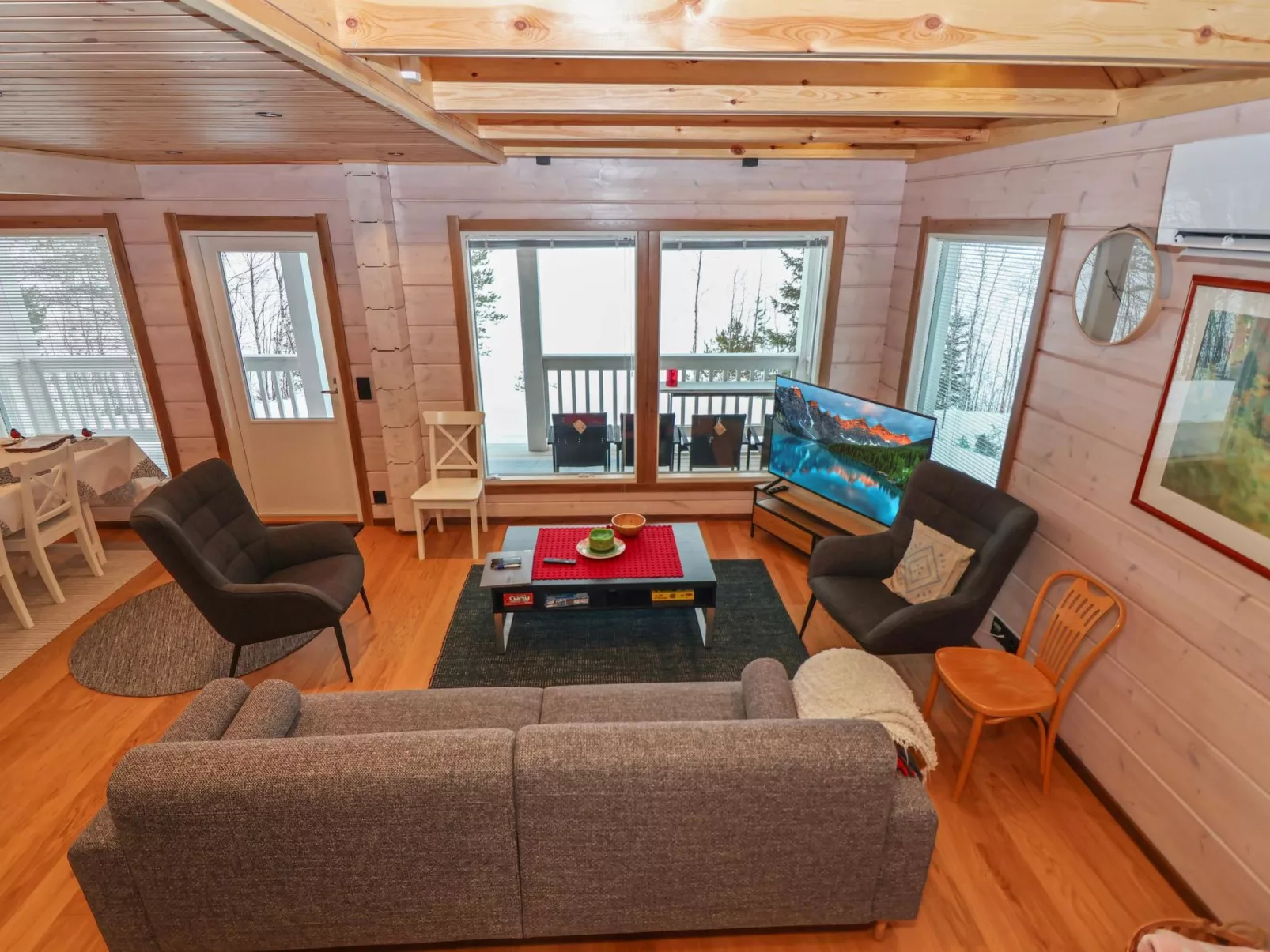 Huvila tornionjoen rannalla-Dedans