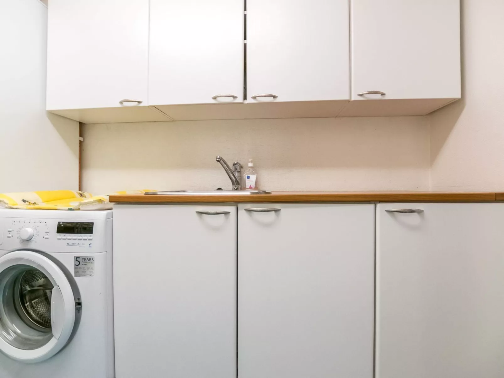 Juurakkopirtti-Drinnen