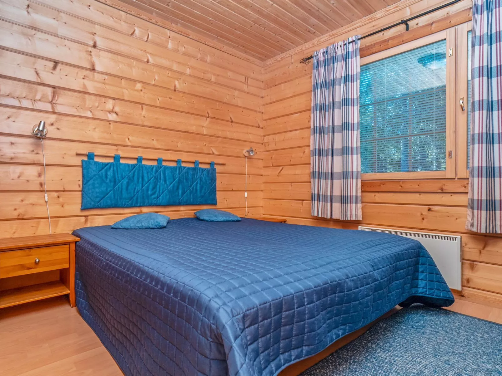 Kinostupa 1a (2)-Inside